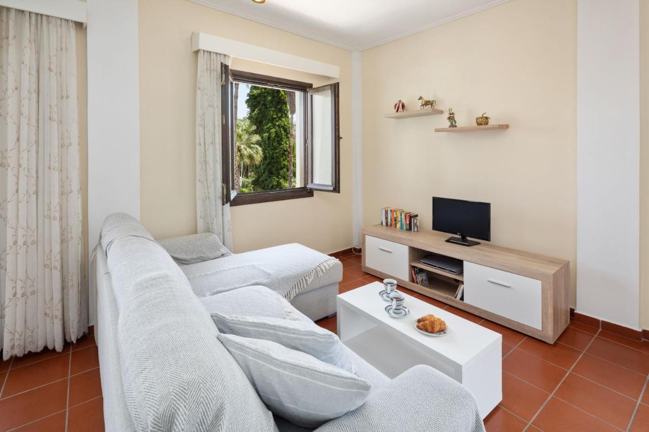 Villa Lianolia Περίθεια Εξωτερικό φωτογραφία