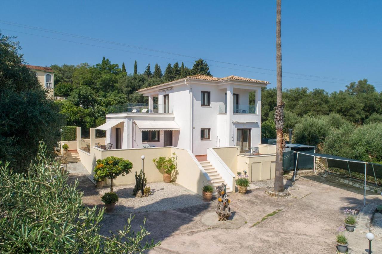 Villa Lianolia Περίθεια Εξωτερικό φωτογραφία
