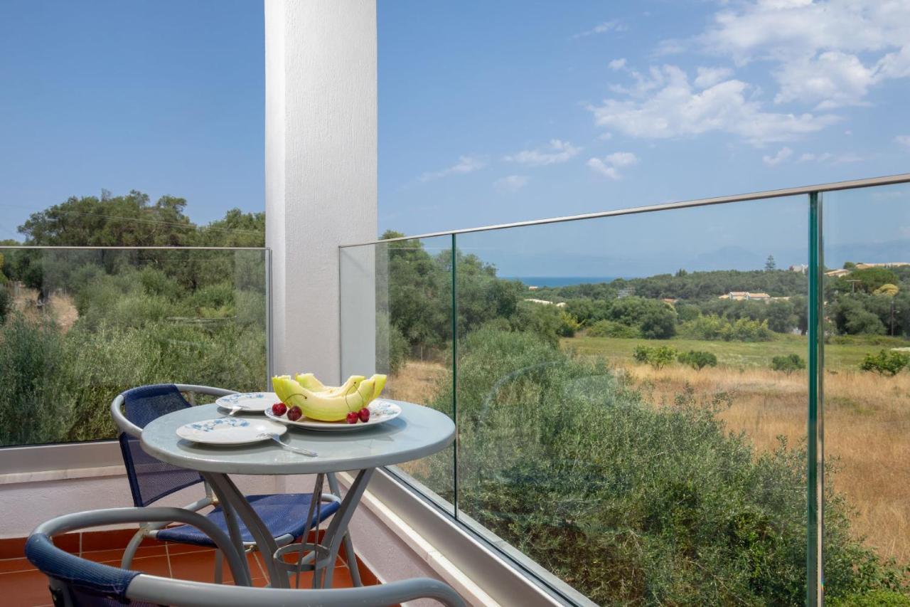 Villa Lianolia Περίθεια Εξωτερικό φωτογραφία